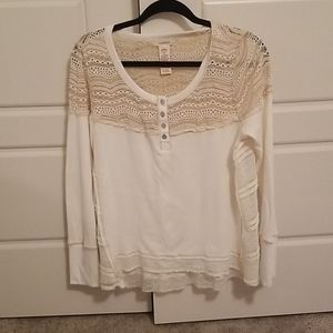 Women's Top